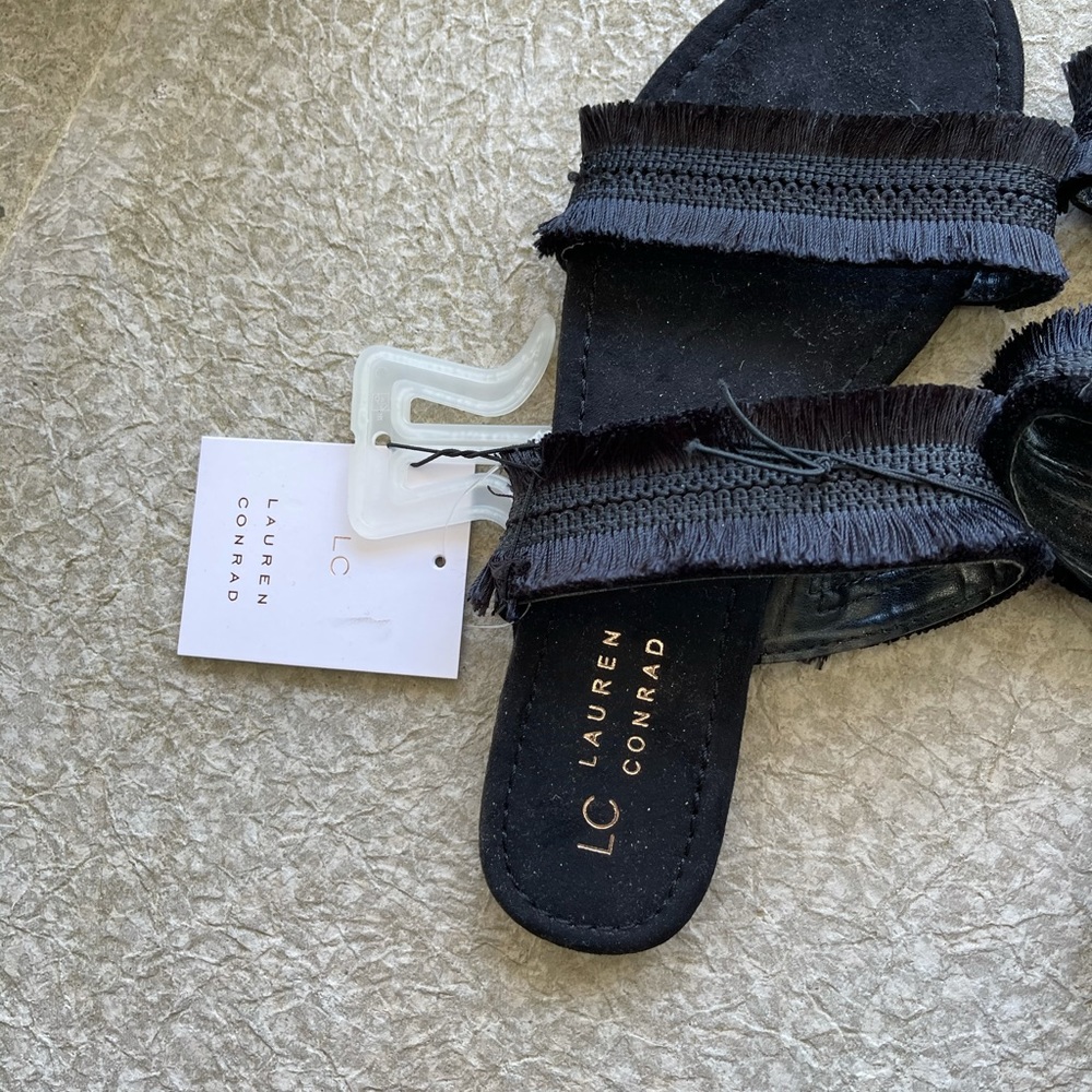 Sandals - Picture 2 of 3